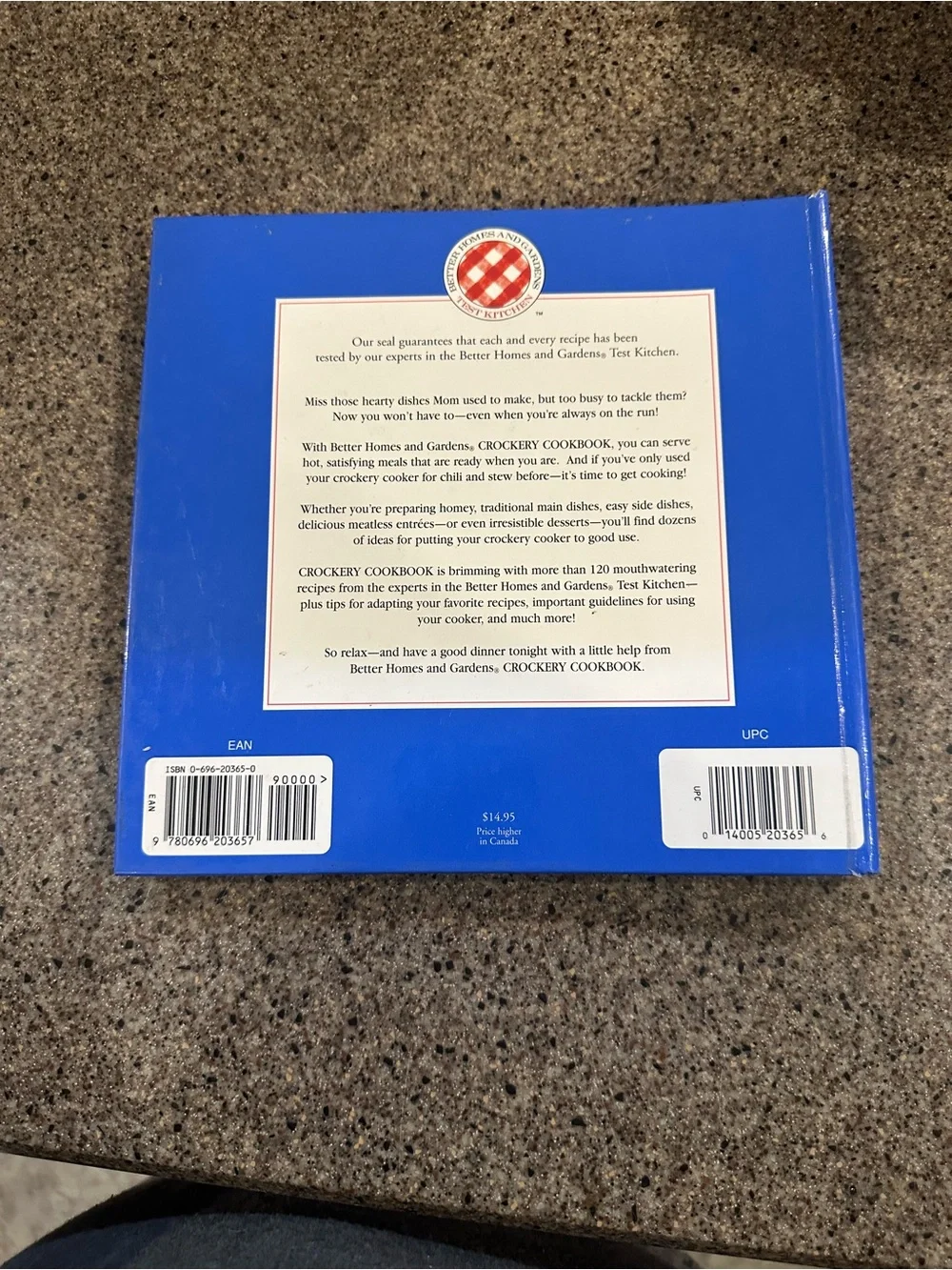 Better Homes And Gardens Crockery Cookbook - Blue Accented Cover